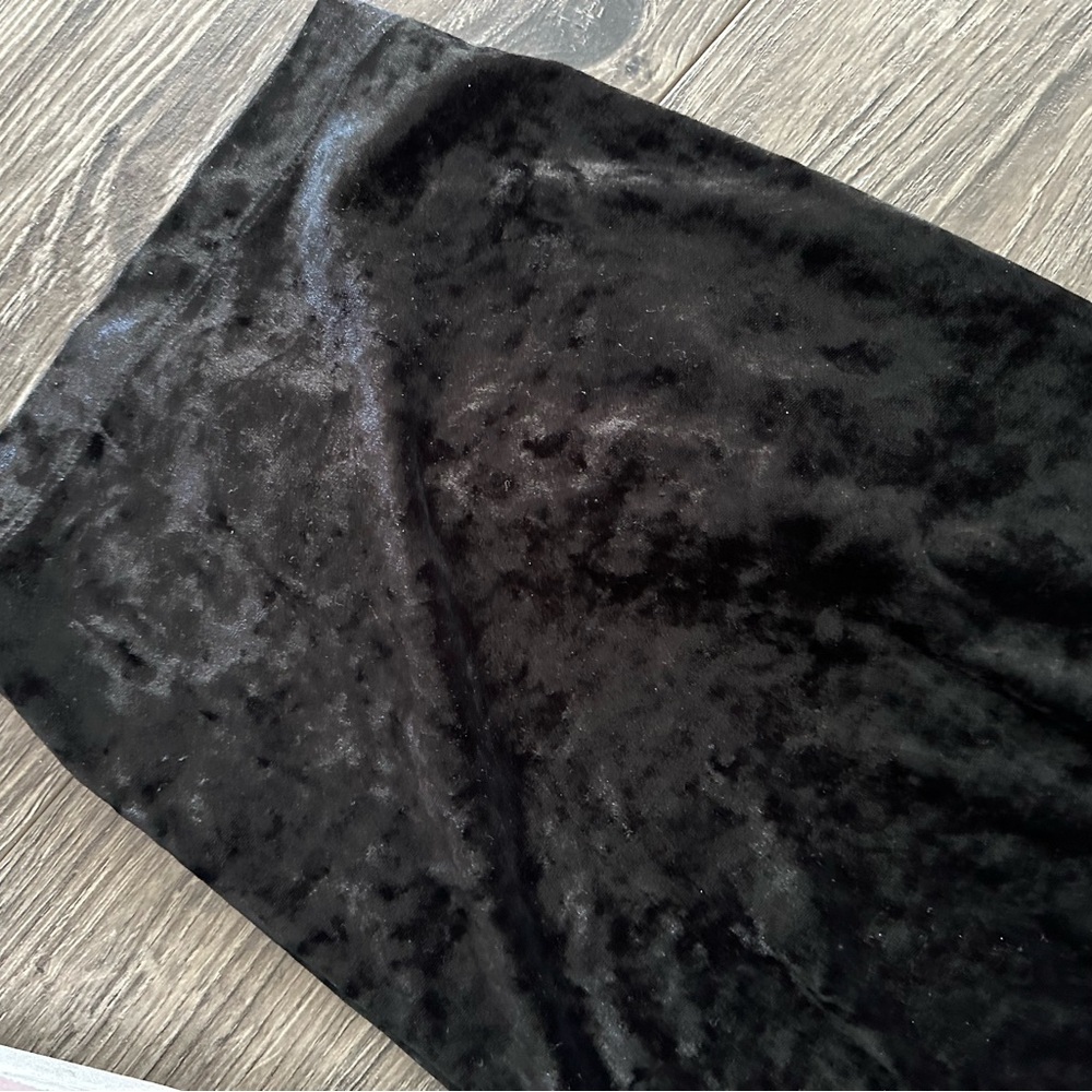 GAP Black Velvet Pants - Picture 2 of 3